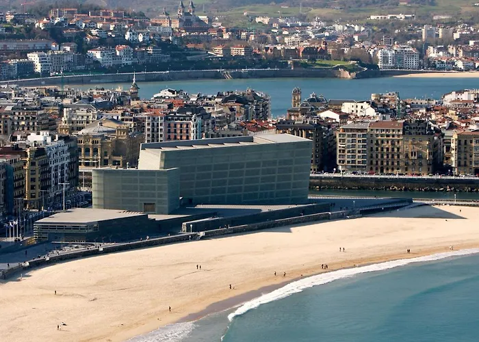 Always Easy I Sagues San Sebastian